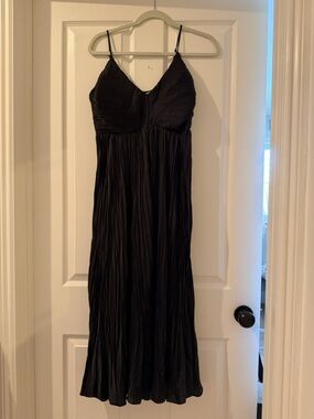 Astr | Dresses | Astr The Label Quinn Midi Dress | Poshmark